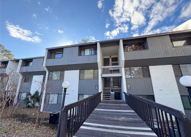 Property at 2808 SW 14th Dr #209, Gainesville, FL 32608, 2 beds, 2 baths