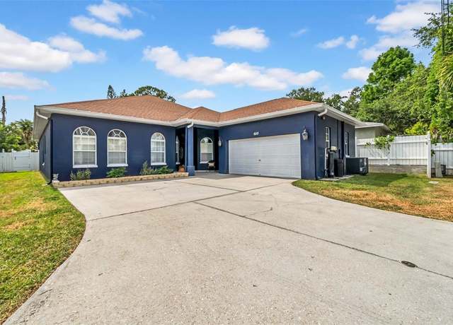 Property at 650 Arbor Ln, Largo, FL 33770, 4 beds, 2.5 baths