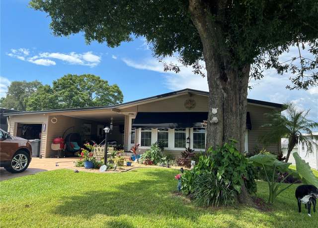 Property at 711 Saint Andrews Blvd, The Villages, FL 32159, 2 beds, 2 baths