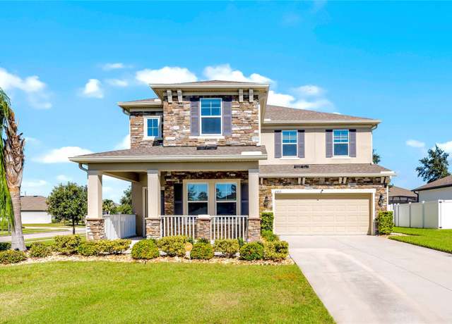 Property at 2563 Lamar Valley St, Apopka, FL 32703, 5 beds, 4 baths