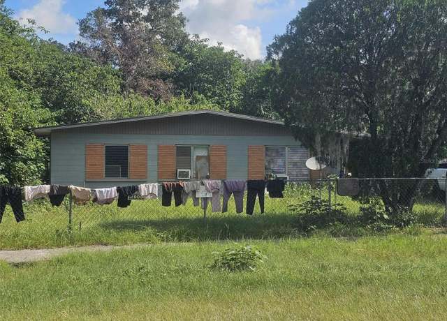 Property at 1534 SE 41st Ave, Gainesville, FL 32641, 3 beds, 1 bath
