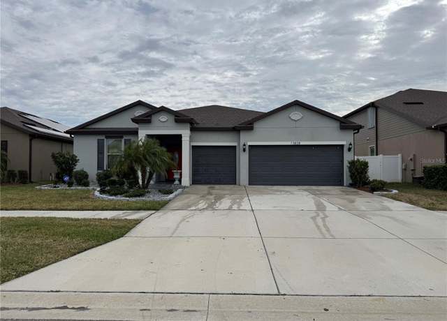 Property at 13828 Tonya Anne Dr, Riverview, FL 33579, 4 beds, 3 baths