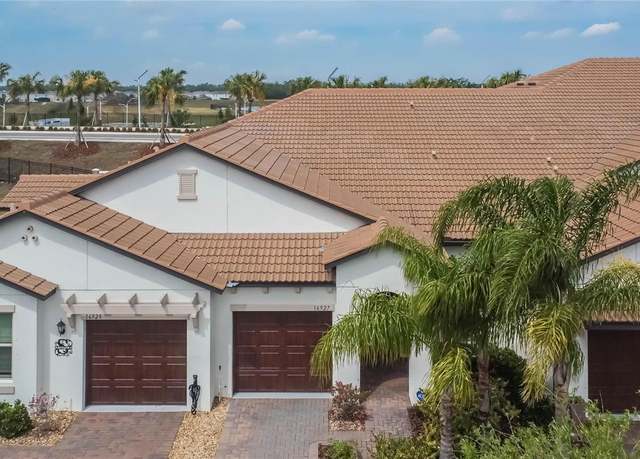 Property at 16927 April Plush Dr, Wimauma, FL 33598, 2 beds, 2 baths