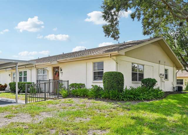 Property at 2208 Grenadier Dr, Sun City Center, FL 33573, 2 beds, 2 baths