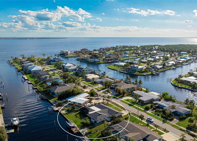 Property at 181 Beeney Rd SE, Port Charlotte, FL 33952, 4 beds, 2.5 baths