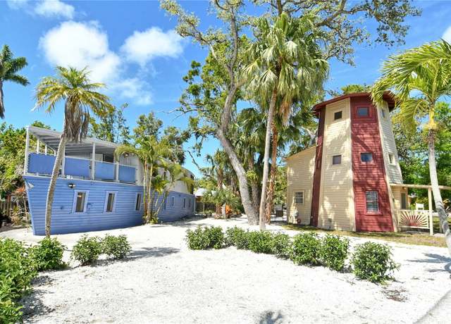 Property at 433 N Osprey Ave, Sarasota, FL 34236, 3 beds, 3 baths