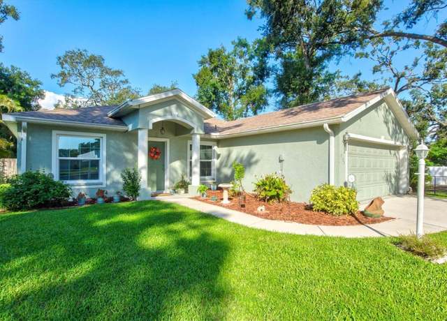 Property at 5128 18th Ln E, Bradenton, FL 34203, 2 beds, 2 baths