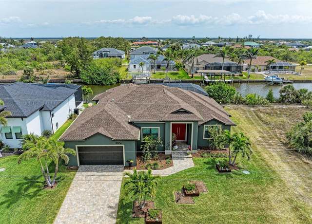Property at 8304 Antwerp Cir, Port Charlotte, FL 33981, 3 beds, 2 baths