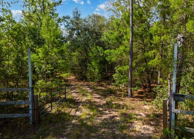 Property at 6474 Golden Oak Ln, Keystone Heights, FL 32656