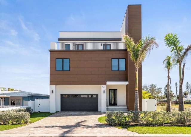 Property at 109 Punta Vista Dr, St Pete Beach, FL 33706, 4 beds, 4.5 baths