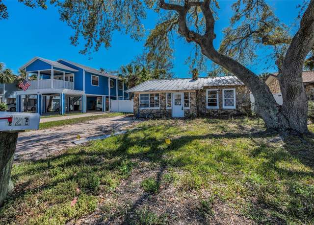 Property at 121 12th Ave, Indian Rocks Beach, FL 33785, 3 beds, 2 baths
