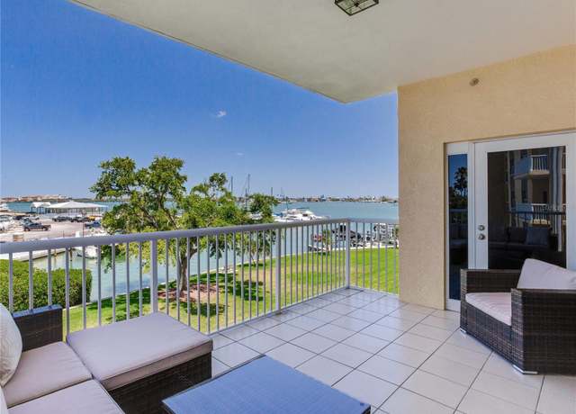 Property at 425 150th Ave #2301, Madeira Beach, FL 33708, 3 beds, 2 baths