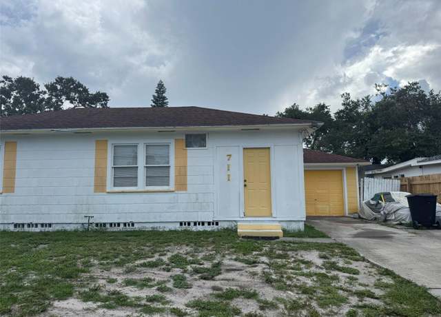 Property at 711 S Highland Ave, Clearwater, FL 33756, 2 beds, 1 bath