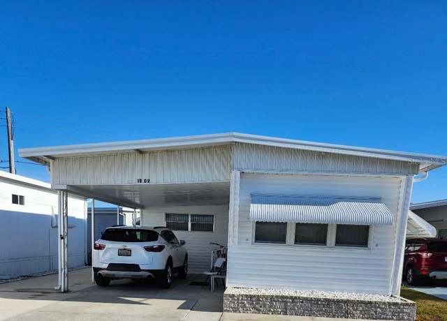 Property at 1809 Illinois Ave, Bradenton, FL 34207, 2 beds, 1 bath