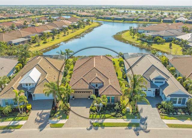 Property at 7213 Whittlebury Trl, Lakewood Ranch, FL 34202, 3 beds, 2.5 baths