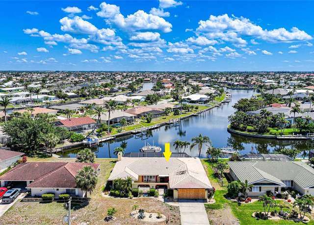 Property at 490 Via Esplanade, Punta Gorda, FL 33950, 3 beds, 2 baths
