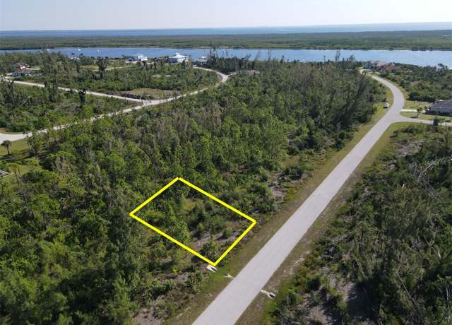 Property at 16042 Lankford Ct, Port Charlotte, FL 33981
