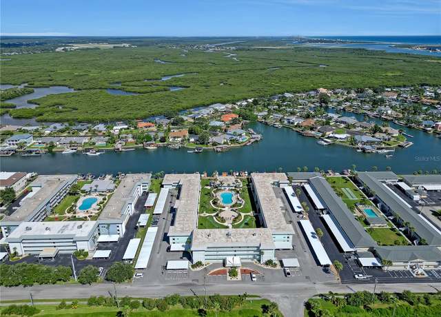 Property at 325 N Causeway Unit D-206, New Smyrna Beach, FL 32169, 1 bed, 1.5 baths