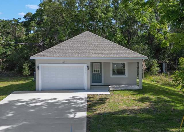 Property at 502 E Howry Ave, Deland, FL 32724, 4 beds, 3 baths