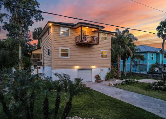 Property at 3679 N Suwannee Pt, Crystal River, FL 34428, 3 beds, 2 baths