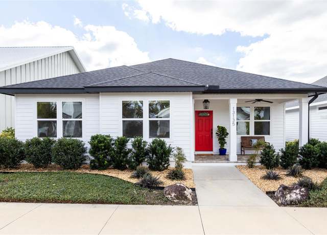 Property at 13135 SW 8th Ln, Newberry, FL 32669, 4 beds, 2 baths