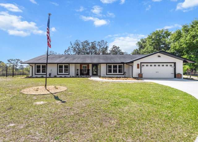 Property at 2400 E Hampshire St, Inverness, FL 34453, 3 beds, 2.5 baths