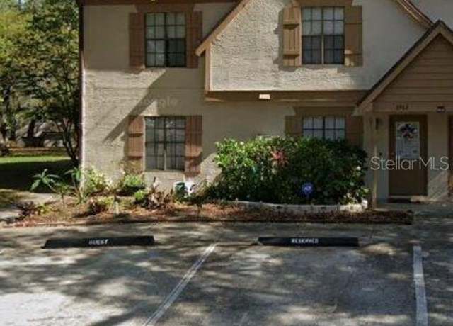 Property at 3902 Brigadoon Cir, Clearwater, FL 33759, 2 beds, 2.5 baths