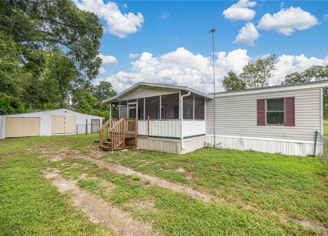 Property at 4975 SE 145th Pl, Summerfield, FL 34491, 3 beds, 2 baths
