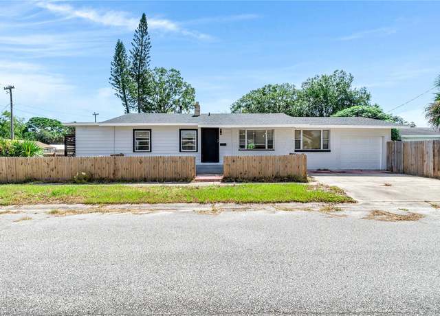 Property at 1219 Pine St, Titusville, FL 32796, 2 beds, 2 baths