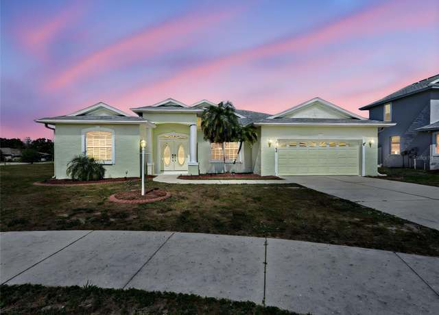 Property at 4062 Green Tree Ave, Sarasota, FL 34233, 3 beds, 2 baths