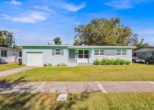 Property at 2811 Vine St, Orlando, FL 32806, 3 beds, 2 baths