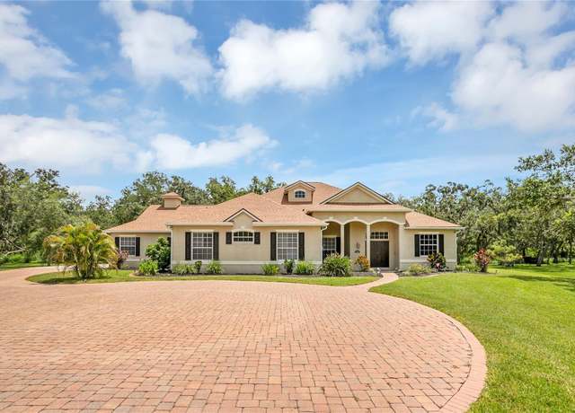 Property at 5322 Deer Forest Pl, Parrish, FL 34219, 4 beds, 3 baths