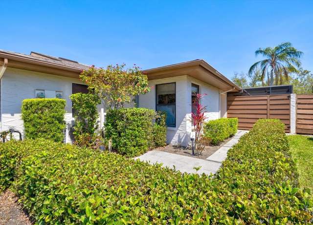 Property at 4451 Atwood Cay Cir #7, Sarasota, FL 34233, 3 beds, 2 baths