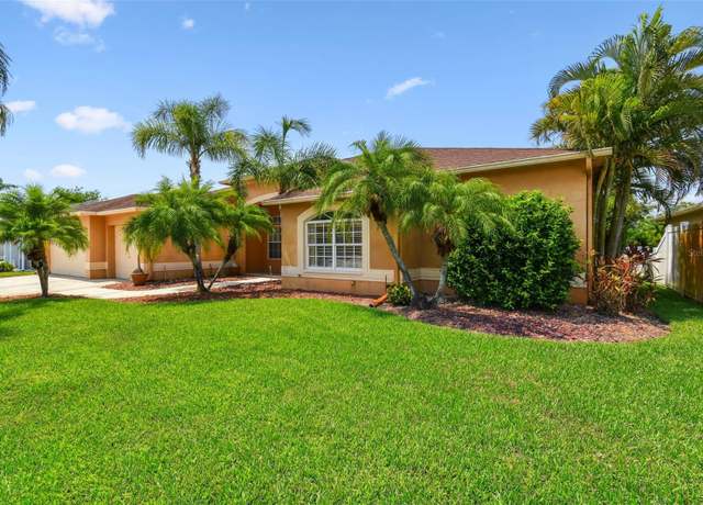 Property at 13028 Prestwick Dr, Riverview, FL 33579, 3 beds, 2 baths