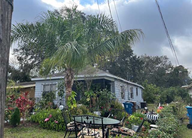 Property at 323 Dorsett Ave, Lake Wales, FL 33853, 3 beds, 1 bath