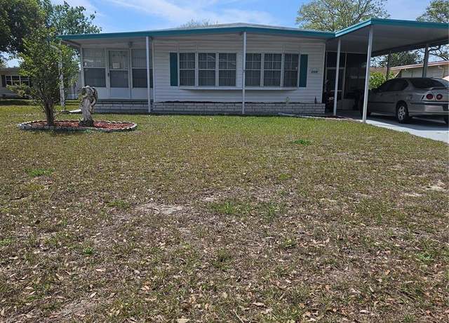 Property at 7379 First Circle Dr, Brooksville, FL 34613, 2 beds, 2 baths