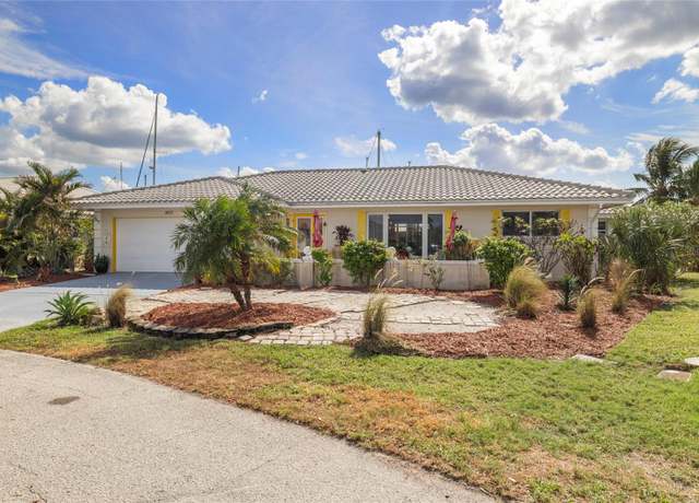 Property at 2807 Coral Way, Punta Gorda, FL 33950, 3 beds, 2.5 baths