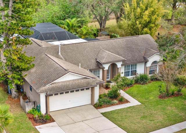 Property at 14540 Pointe East Trl, Clermont, FL 34711, 3 beds, 2 baths