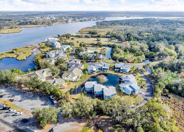 Property at 11961 W Edgeview Ct #11961, Crystal River, FL 34429, 2 beds, 2 baths