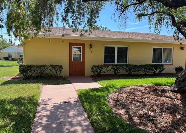 Property at 401 Dorchester Pl #62, Sun City Center, FL 33573, 2 beds, 2 baths