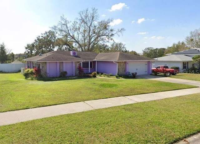 Property at 517 Garden Heights Dr, Winter Garden, FL 34787, 4 beds, 2 baths