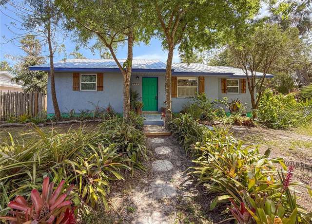 Property at 1350 40th St, Sarasota, FL 34234, 2 beds, 1 bath