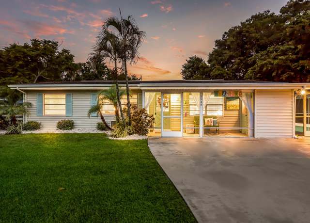 Property at 5948 Mirror Lake Rd, Sarasota, FL 34238, 2 beds, 2 baths