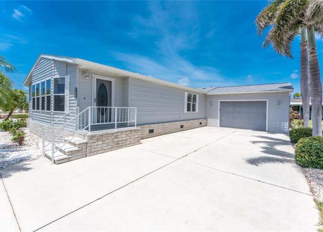 Property at 9209 Pinehaven Way, Englewood, FL 34224, 3 beds, 2 baths