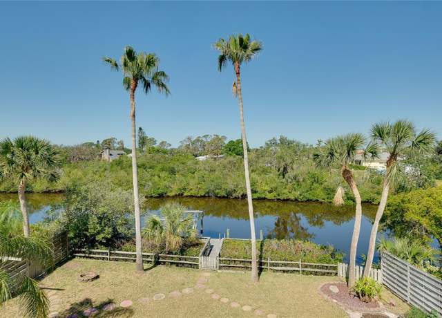 Property at 610 Alligator Dr, Venice, FL 34293, 2 beds, 2 baths