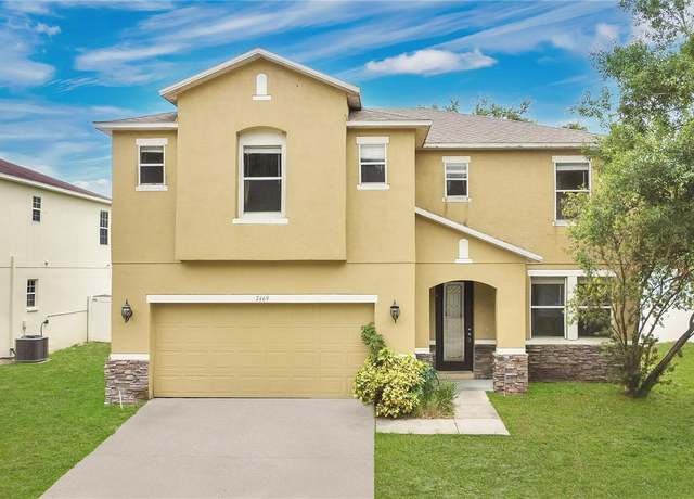 Property at 7469 Hunters Greene Cir, Lakeland, FL 33810, 4 beds, 2.5 baths