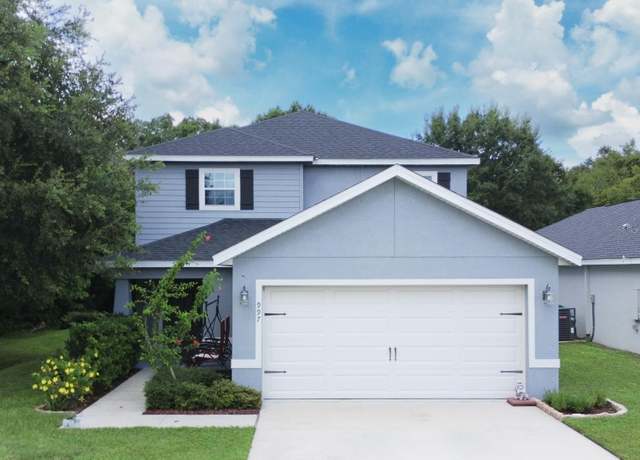 Property at 997 Pearly Ridge Ln, Lakeland, FL 33809, 5 beds, 3.5 baths