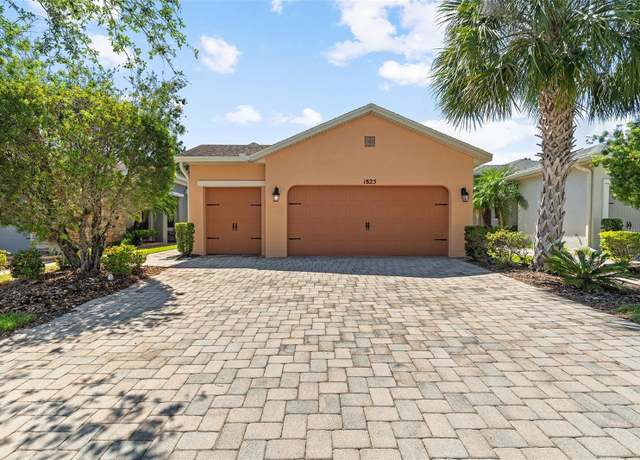 Property at 1825 Pelican Hill Way, Kissimmee, FL 34759, 2 beds, 2 baths