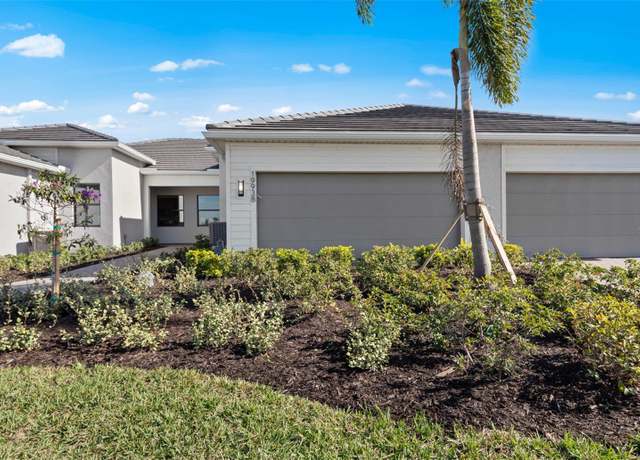 Property at 18730 Indian Rock Pl, Lakewood Ranch, FL 34211, 2 beds, 2 baths
