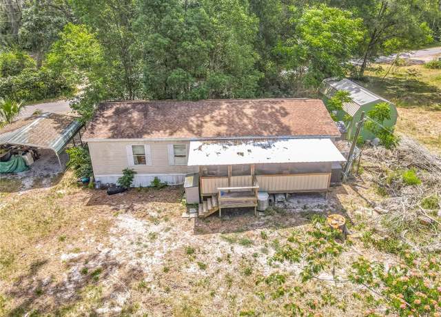 Property at 229 E Broad St, Pierson, FL 32180, 3 beds, 2 baths